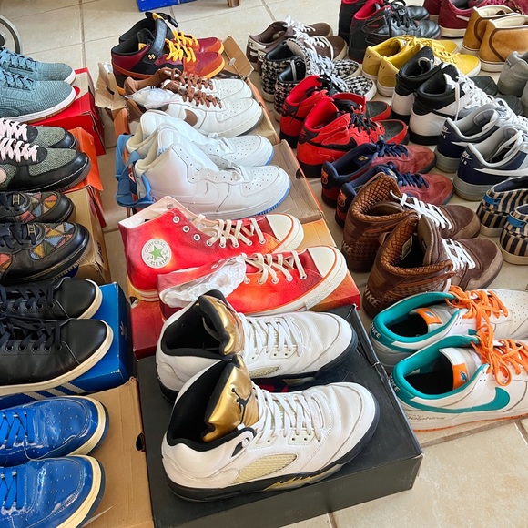 Selling 40 pairs of shoes. Will give detailed list below. - Picture 11 of 13